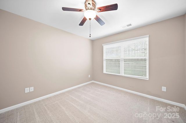 3273 Yarmouth Lane, Gastonia, NC 28056