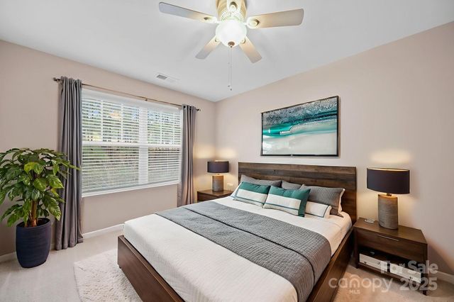 3273 Yarmouth Lane, Gastonia, NC 28056