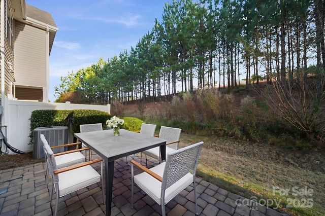 3273 Yarmouth Lane, Gastonia, NC 28056