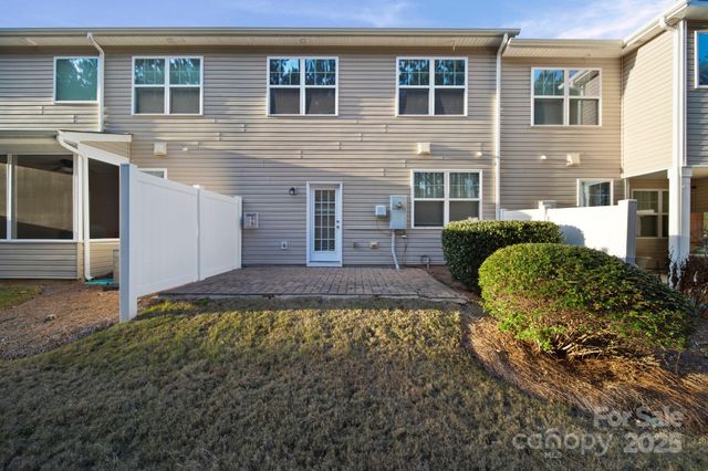 3273 Yarmouth Lane, Gastonia, NC 28056