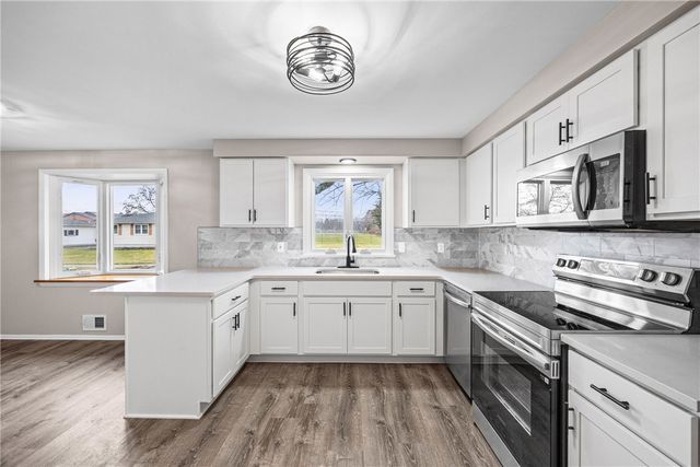 276 Wahl Road, Irondequoit, NY 14609