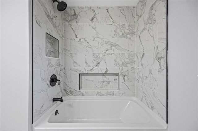 276 Wahl Road, Irondequoit, NY 14609