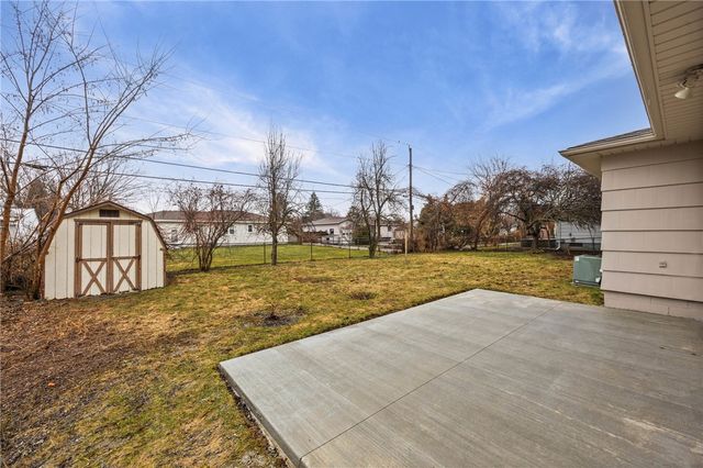 276 Wahl Road, Irondequoit, NY 14609