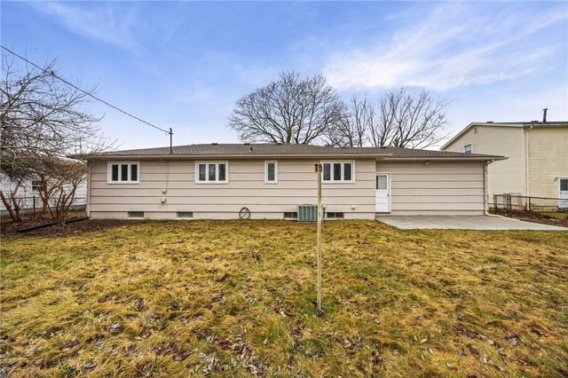 276 Wahl Road, Irondequoit, NY 14609