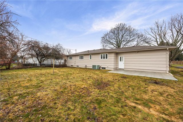 276 Wahl Road, Irondequoit, NY 14609