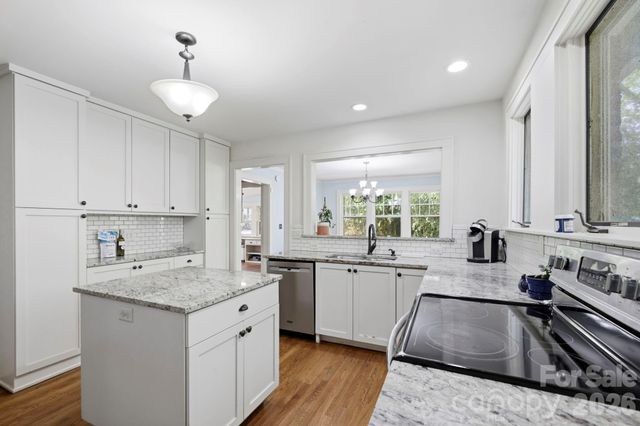 41 Chiles Avenue, Asheville, NC 28803