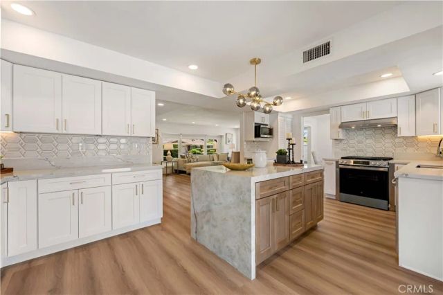 530 Stanford Avenue, Fullerton, CA 92831