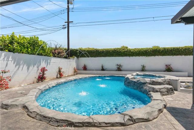 530 Stanford Avenue, Fullerton, CA 92831
