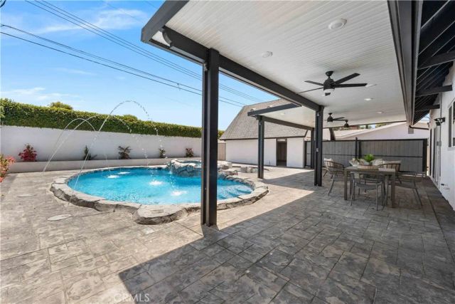 530 Stanford Avenue, Fullerton, CA 92831