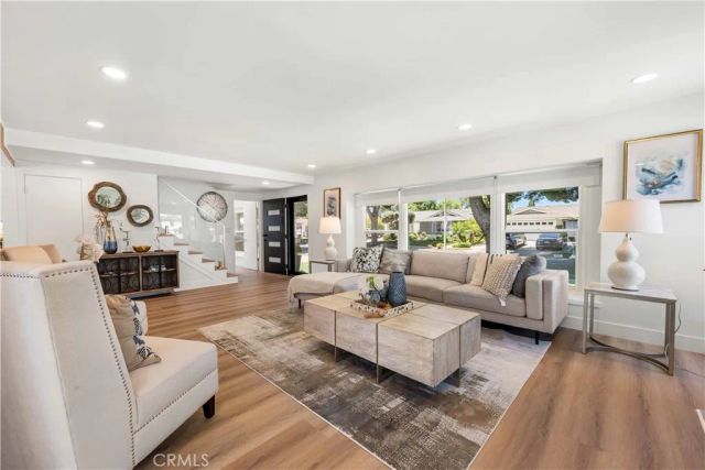 530 Stanford Avenue, Fullerton, CA 92831