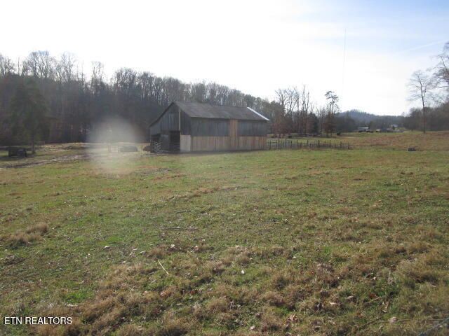 503 Emory Rd, Blaine, TN 37709