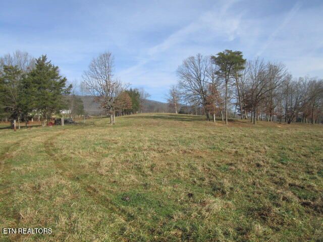 503 Emory Rd, Blaine, TN 37709