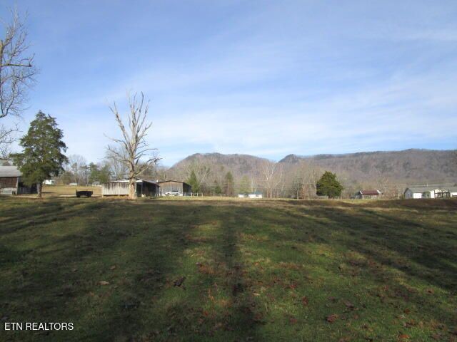 503 Emory Rd, Blaine, TN 37709