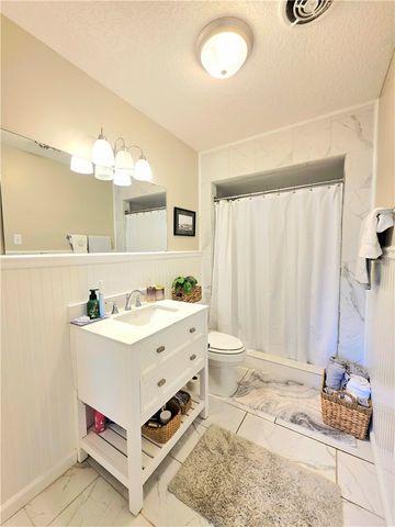 914 Baltimore Ave, Waycross, GA 31501