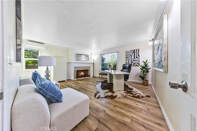 900 Gainsborough, Pasadena, CA 91107
