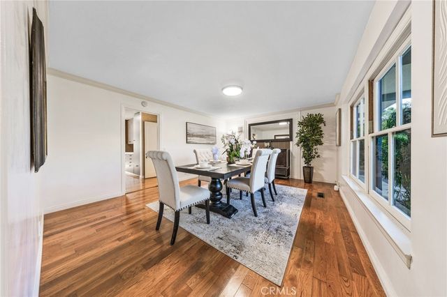 900 Gainsborough, Pasadena, CA 91107