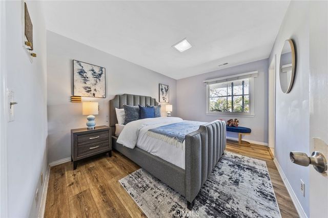 900 Gainsborough, Pasadena, CA 91107