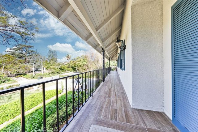 900 Gainsborough, Pasadena, CA 91107