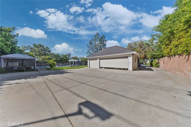 900 Gainsborough, Pasadena, CA 91107