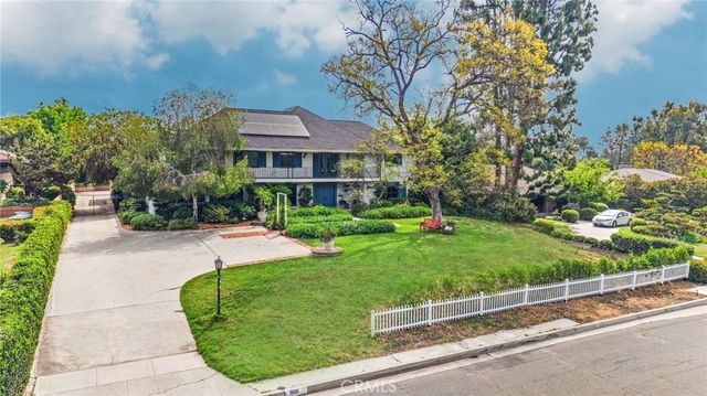 900 Gainsborough, Pasadena, CA 91107