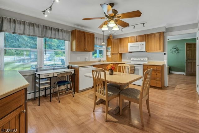 70 Lake Pochung Rd, Vernon Twp., NJ 07461