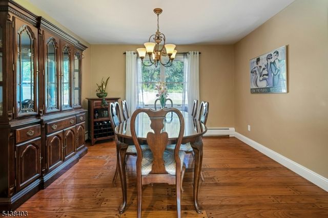 70 Lake Pochung Rd, Vernon Twp., NJ 07461