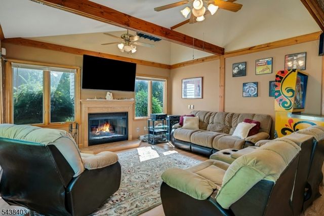 70 Lake Pochung Rd, Vernon Twp., NJ 07461