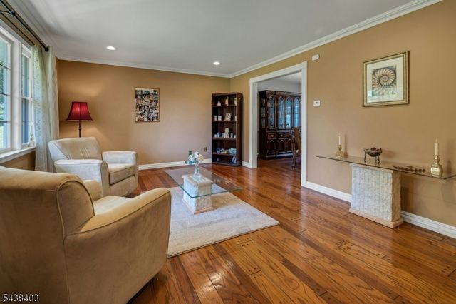 70 Lake Pochung Rd, Vernon Twp., NJ 07461