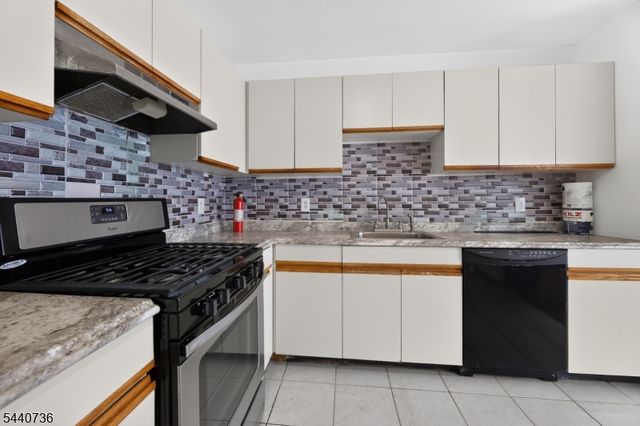 56 Ferguson St C1, Newark City, NJ 07105
