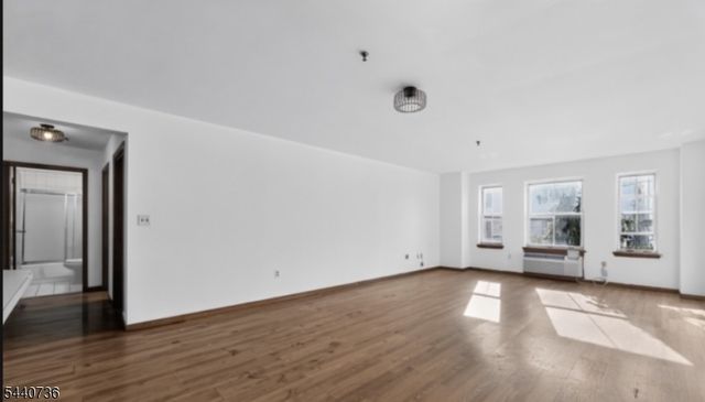 56 Ferguson St C1, Newark City, NJ 07105