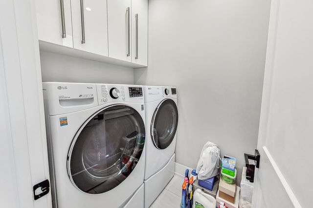 1331 Pfingsten Road, Northbrook, IL 60062