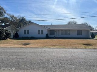 609 Old Kaplan Highway, Abbeville, LA 70510