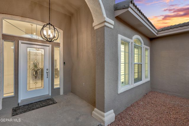 6337 FRANKLIN RED Drive, El Paso, TX 79912