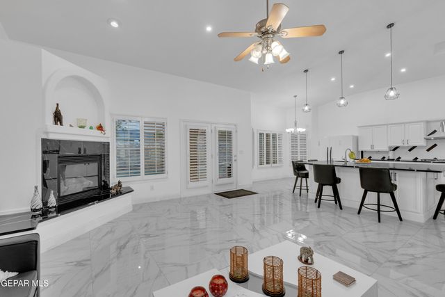 6337 FRANKLIN RED Drive, El Paso, TX 79912