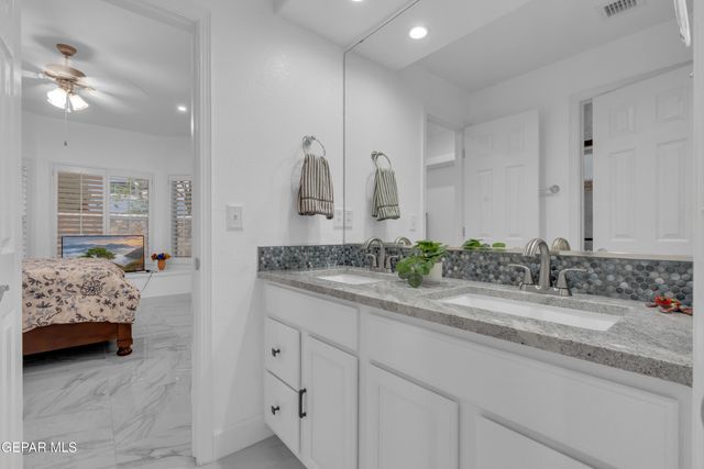 6337 FRANKLIN RED Drive, El Paso, TX 79912
