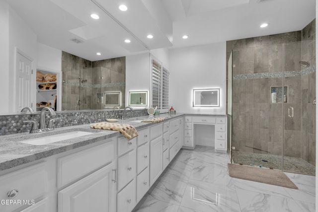 6337 FRANKLIN RED Drive, El Paso, TX 79912