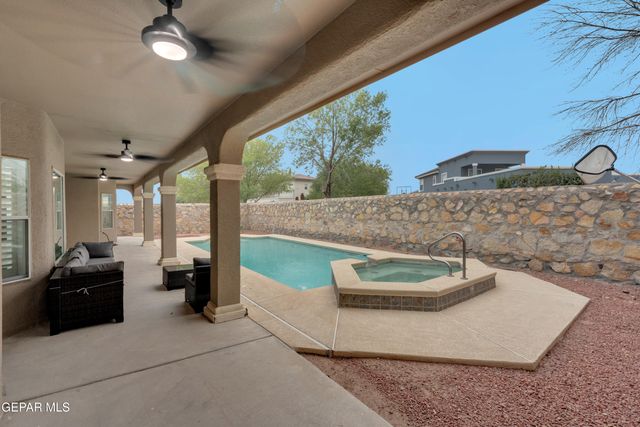 6337 FRANKLIN RED Drive, El Paso, TX 79912