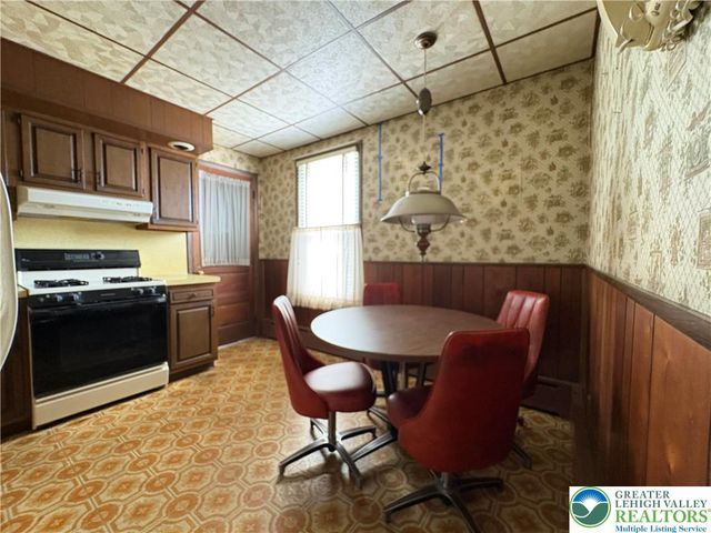430 West Cedar Street, Allentown City, PA 18102