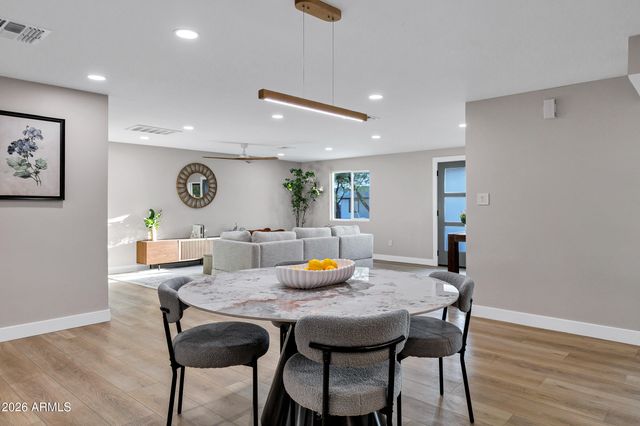 14237 N 38TH Place, Phoenix, AZ 85032