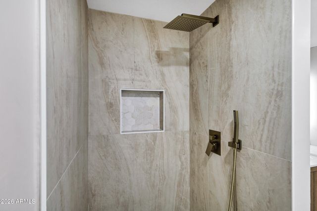 14237 N 38TH Place, Phoenix, AZ 85032