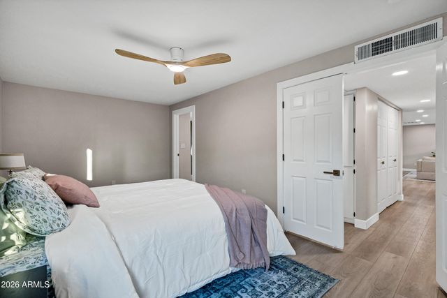 14237 N 38TH Place, Phoenix, AZ 85032