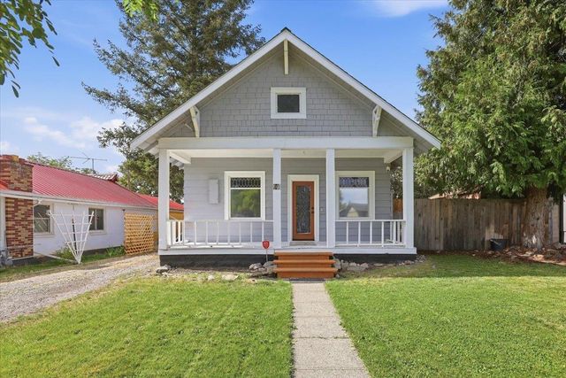 2923 N Smith St, Spokane, WA 99207 property photo