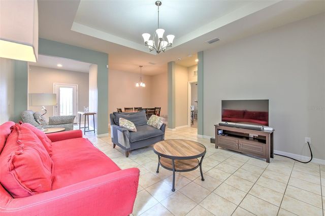 6435 YELLOW BUCKEYE DRIVE, Riverview, FL 33578