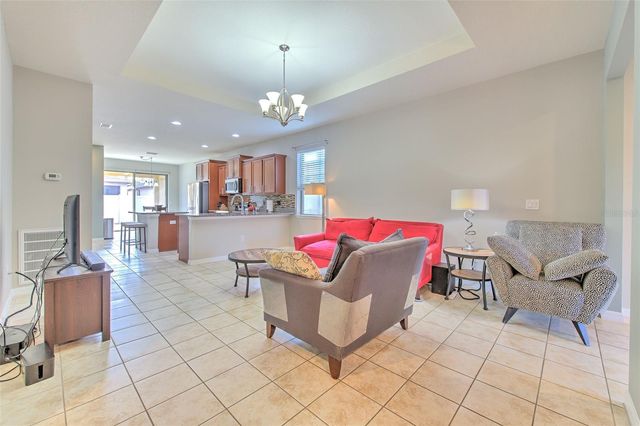 6435 YELLOW BUCKEYE DRIVE, Riverview, FL 33578