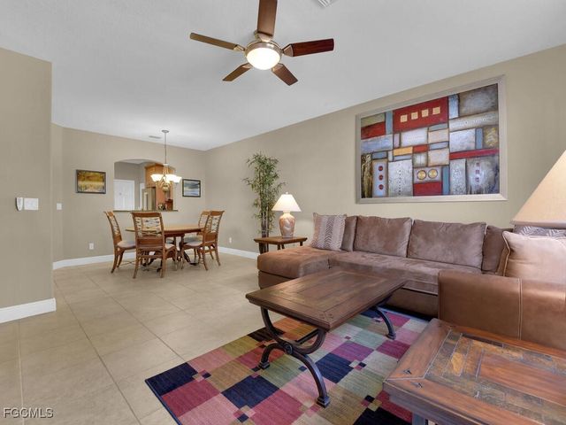 9950 Chiana CIR, Fort Myers, FL 33905