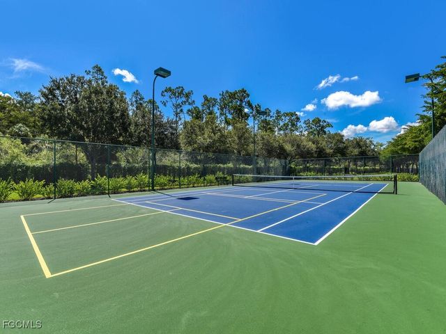 9950 Chiana CIR, Fort Myers, FL 33905