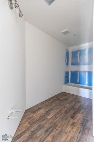 8773 W Lake Road, Abilene, TX 79601