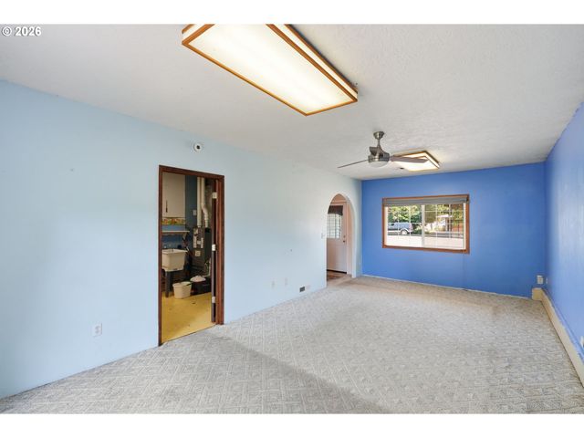 1321 Se 152ND Pl, Portland, OR 97233