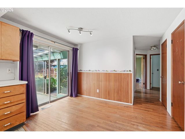 1321 Se 152ND Pl, Portland, OR 97233