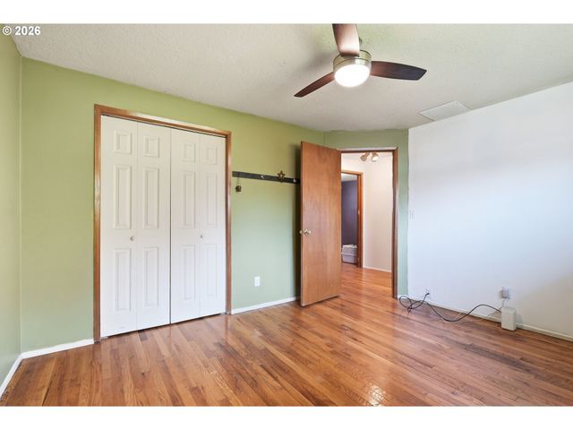 1321 Se 152ND Pl, Portland, OR 97233